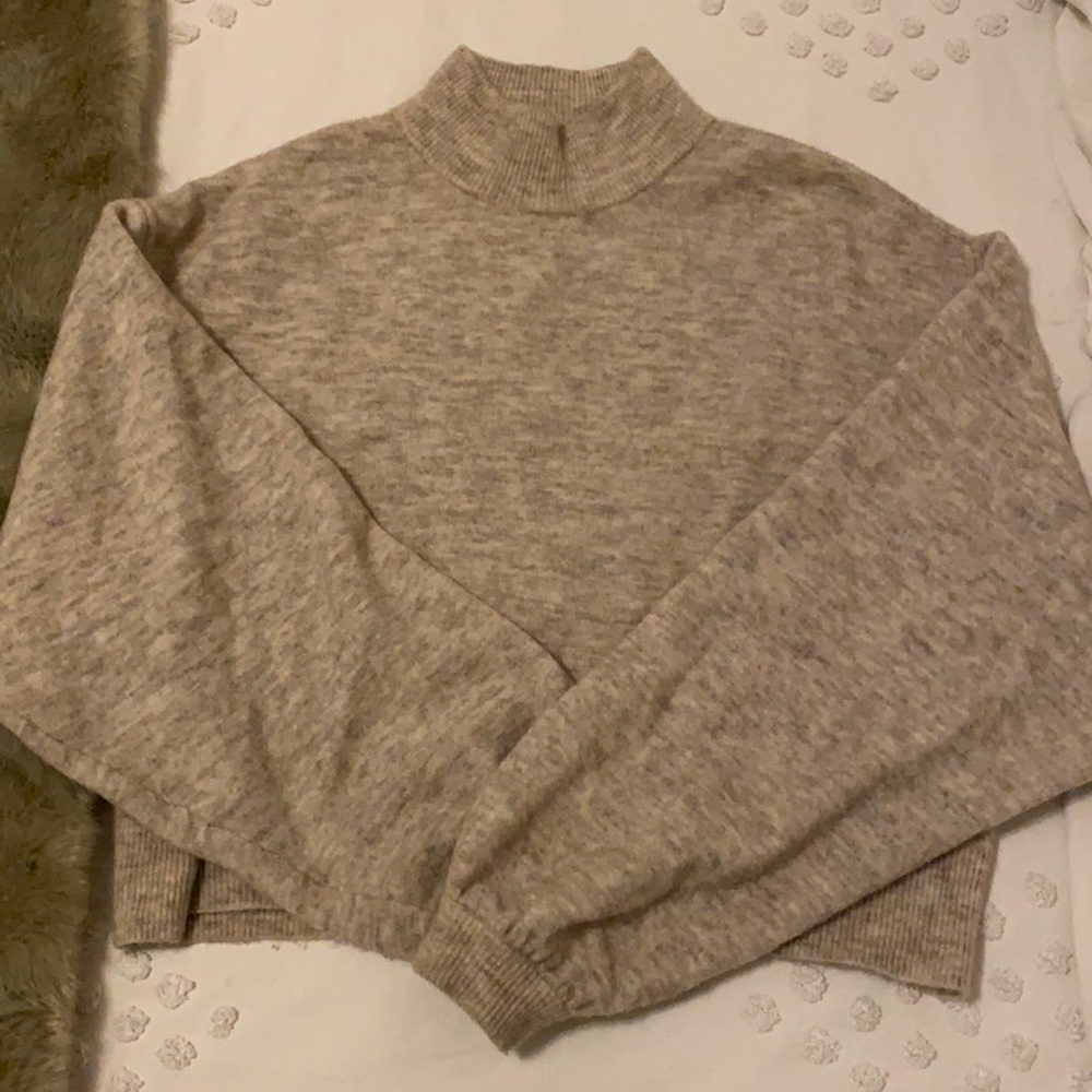 Free People Cropped Sweater